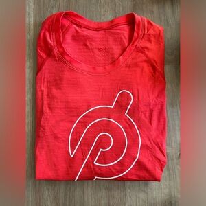 Lululemon long sleeve peloton swiftly